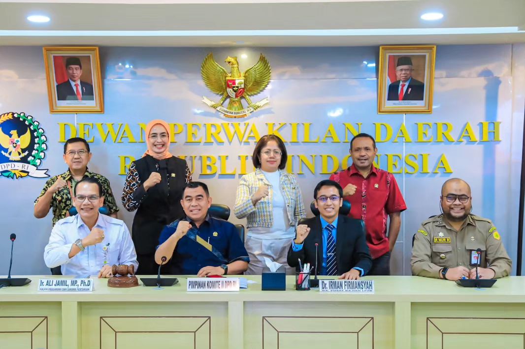 Narasumber Revisi Undang-Undang Nomor 41 Tahun 2009